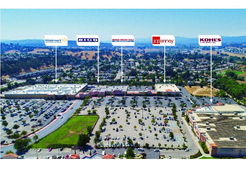 Retail For Sale: 120 Niblick Rd, Paso Robles, CA 93446